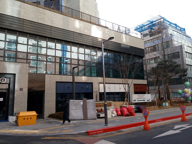 �Ź� �̹���